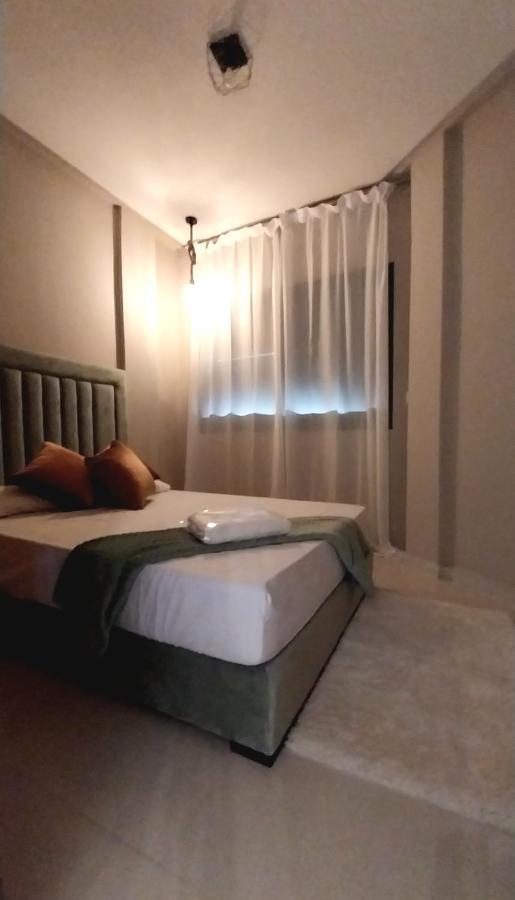 Beautiful Apartment Next To Airport Mohamed V Derroua Bagian luar foto