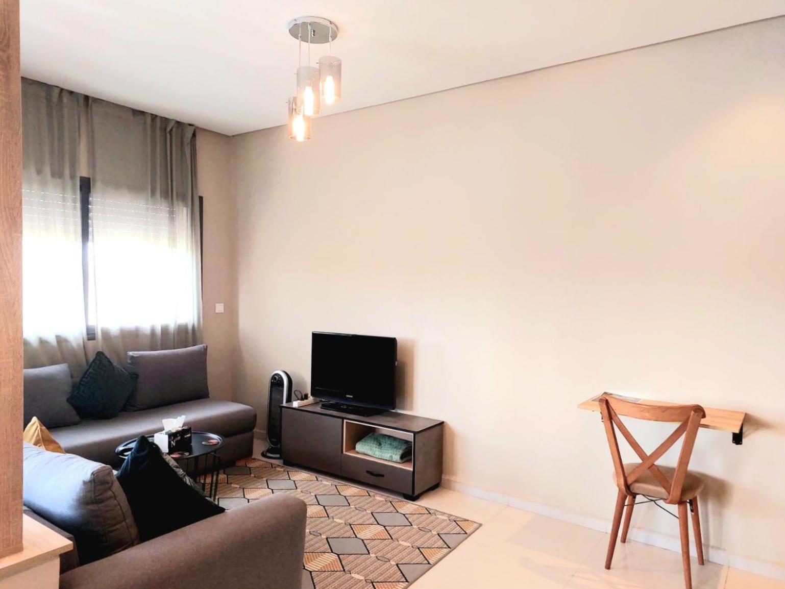 Beautiful Apartment Next To Airport Mohamed V Derroua Bagian luar foto
